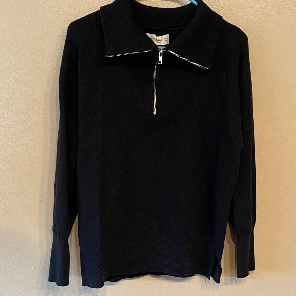 Abercrombie & Fitch Women's Navy Half-Zip Pullover